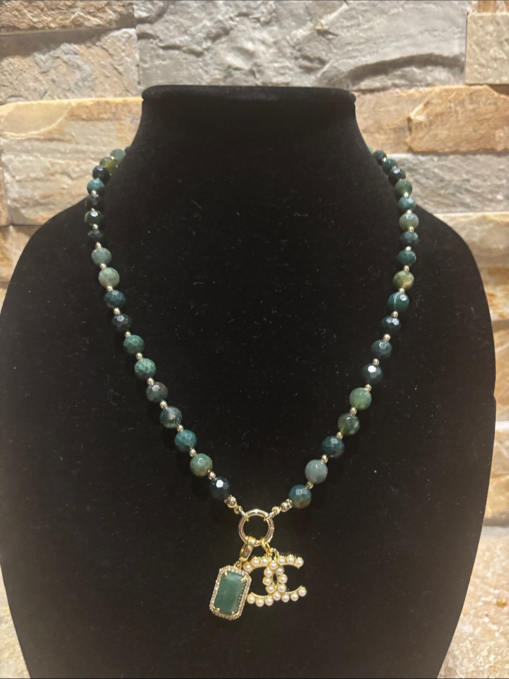 Green Natural Beaded Pendant Necklace with Gold Accents